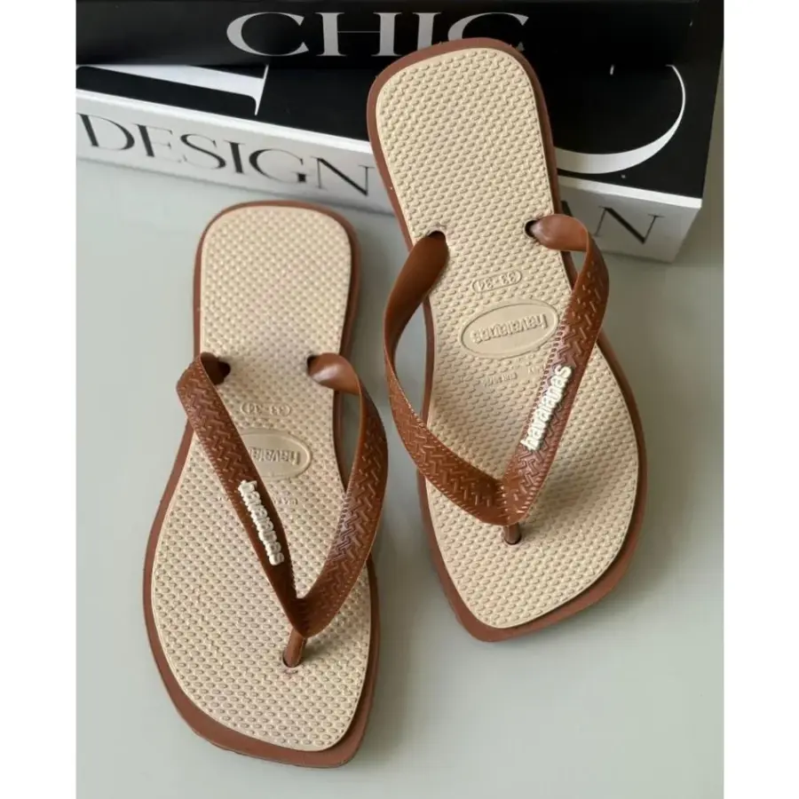 Chinelo Rasteira Antiderrapante Bicolor